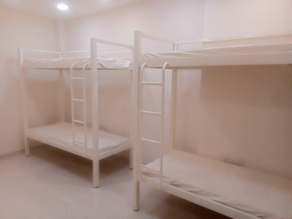 Hotel Prestige Adžmér Exteriér fotografie